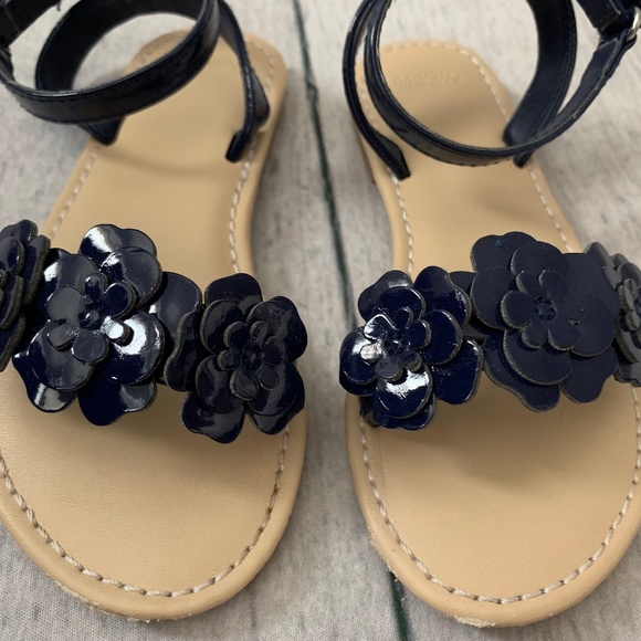 Navy blue sandals with flowers - Picture 2 of 6